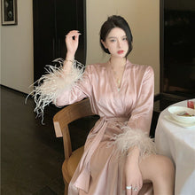 Load image into Gallery viewer, Silk Chic Feather Casual Home Robes for Women